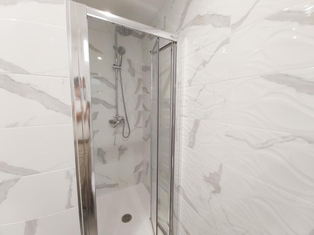 Del Parque Flats Flores Premium Малага Екстериор снимка