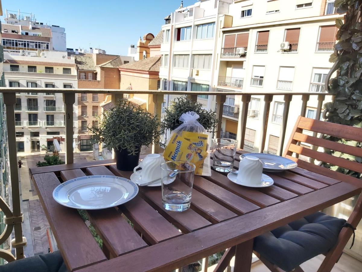 Del Parque Flats Flores Premium Малага Екстериор снимка